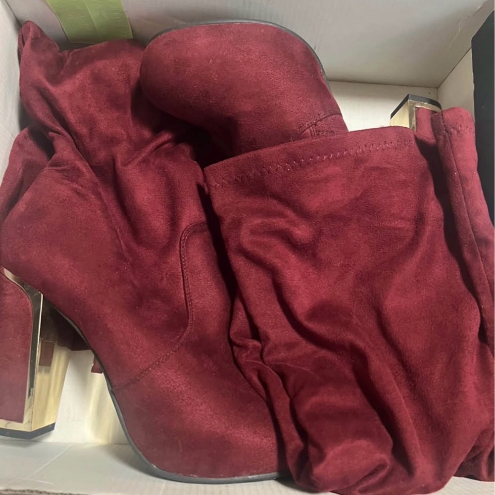 Elegant Burgundy “Suede”Heeled Boots